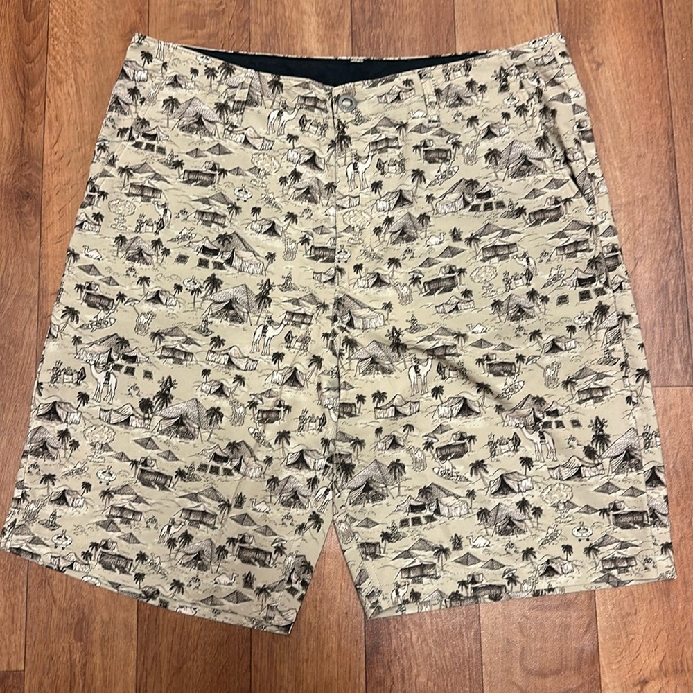 Volcom Surf and Turf Hybrid Shorts